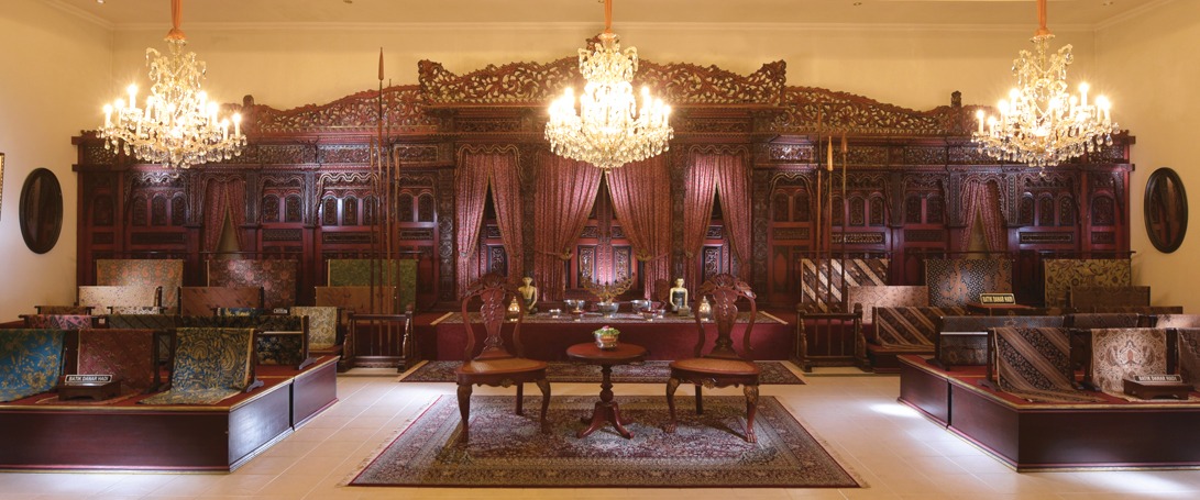 museum batik danar hadi