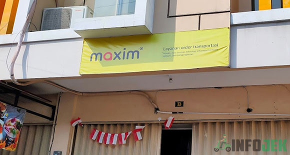 kantor maxim surakarta