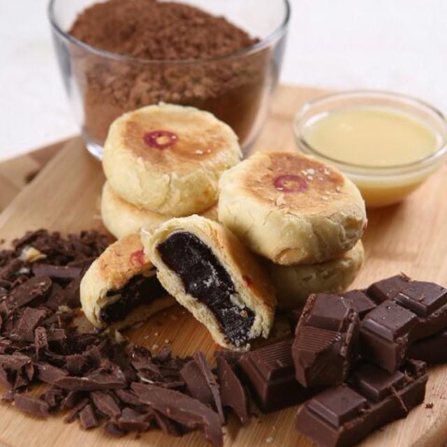 bakpia balong solo