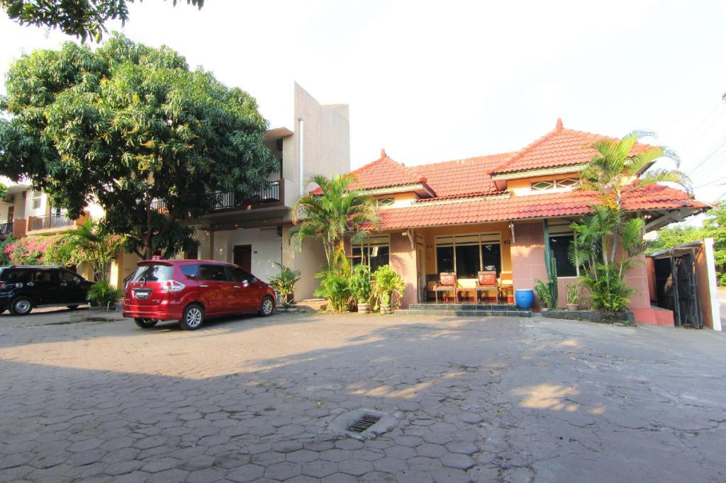 hotel nugraha
