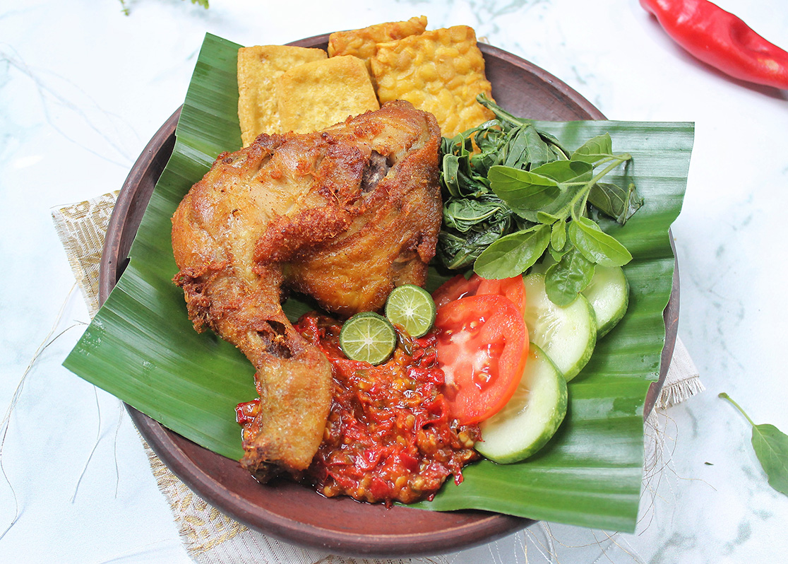 ayam penyet solo