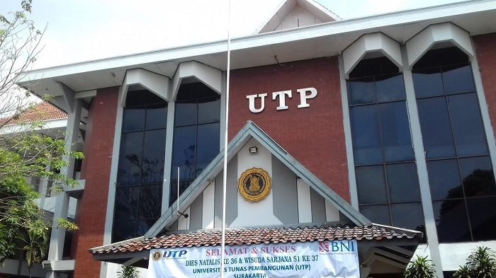 utp surakarta