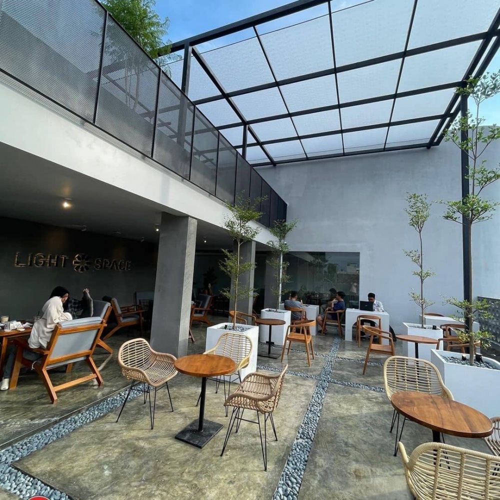 cafe rooftop di solo