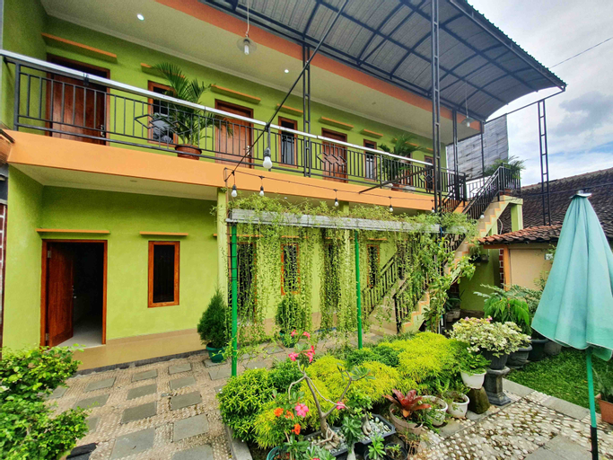 hotel di kartasura sukoharjo