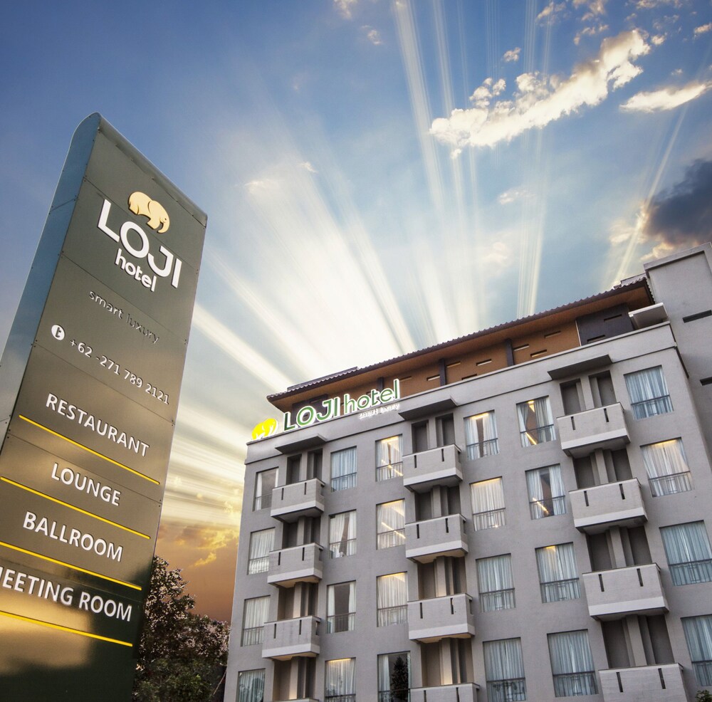 loji hotel solo