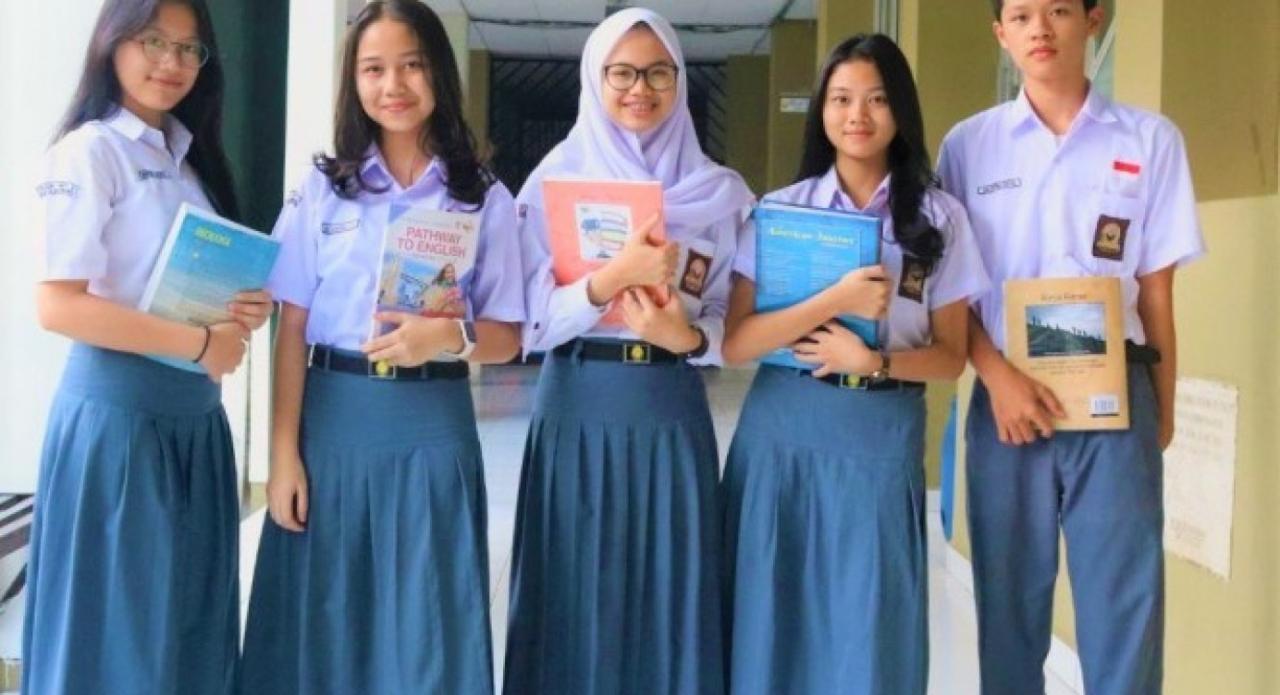 sma swasta terbaik di solo