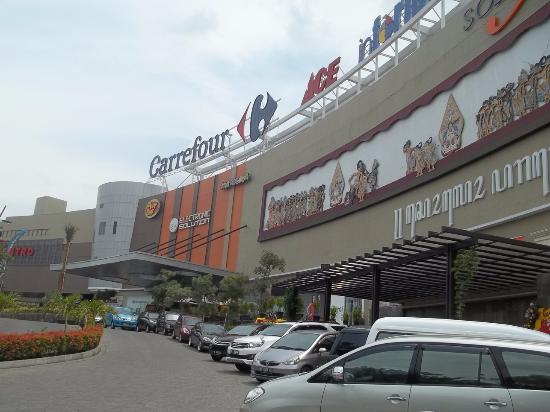 mall solo paragon