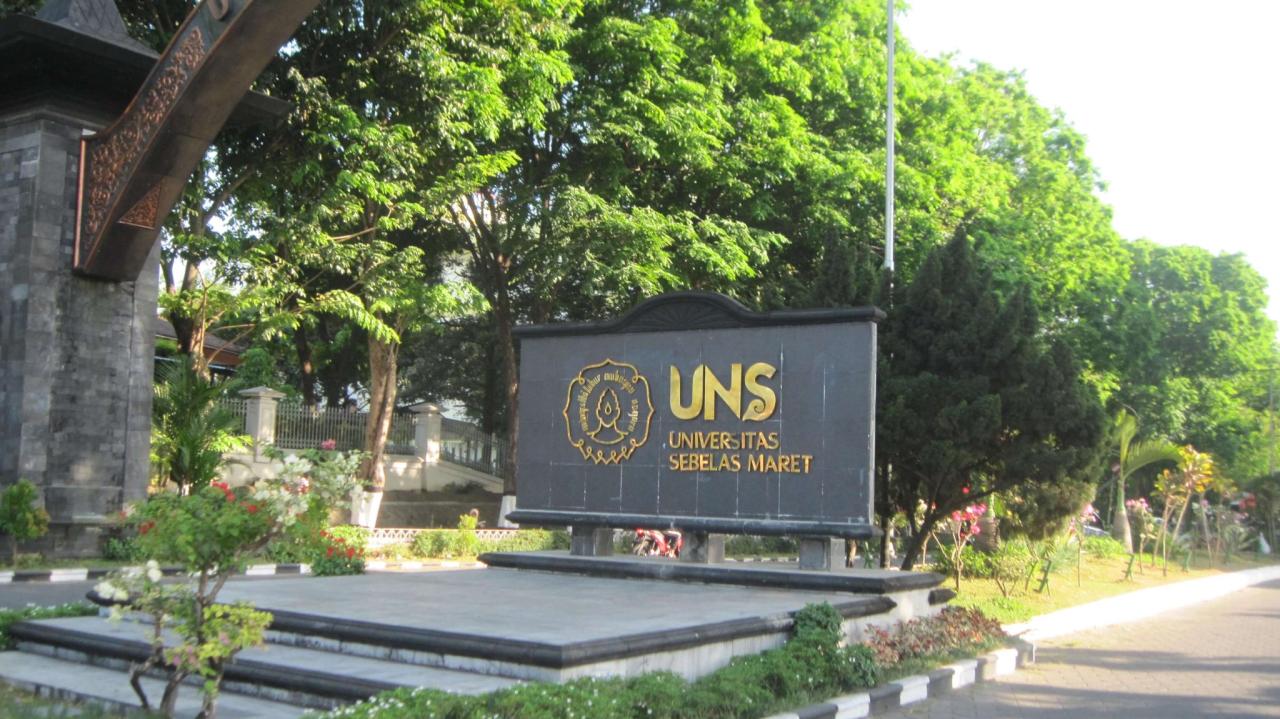 universitas swasta terbaik di solo
