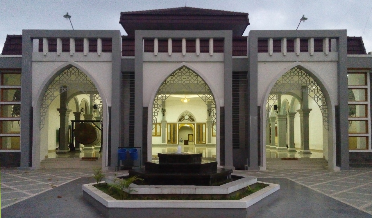 masjid raya al-falah sragen